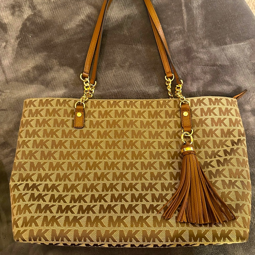 Michael Kors tote bag